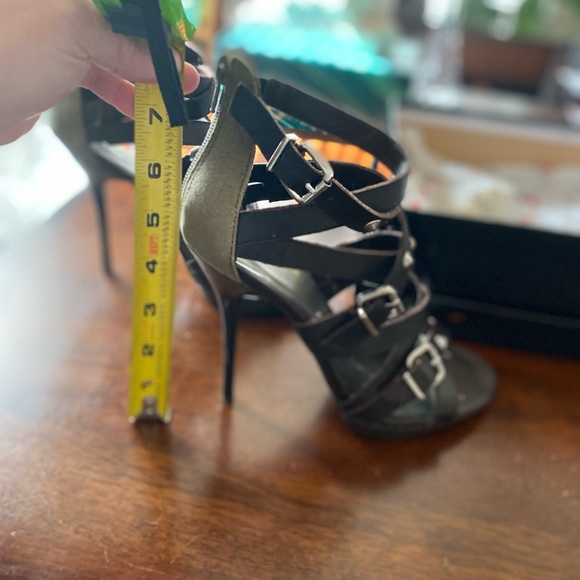 Luichiny Strappy Leather summer heels 7 NEW - Picture 3 of 7